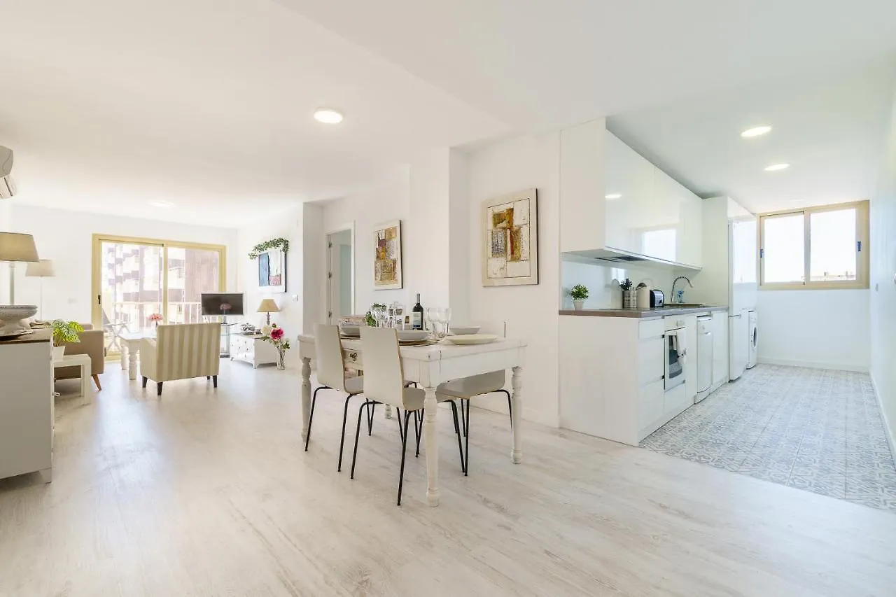 Apartment Malagasuite Living Coast Fuengirola