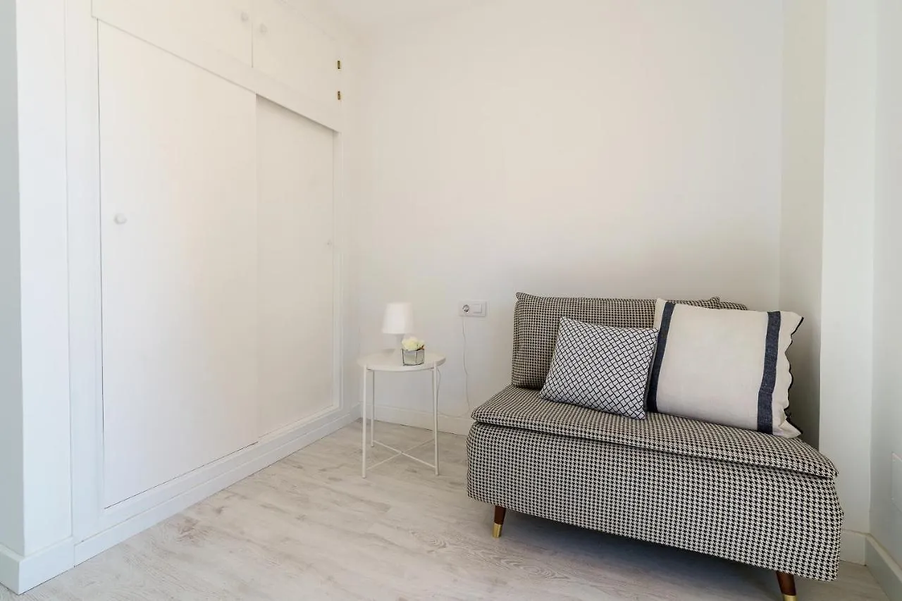 Malagasuite Living Coast Fuengirola