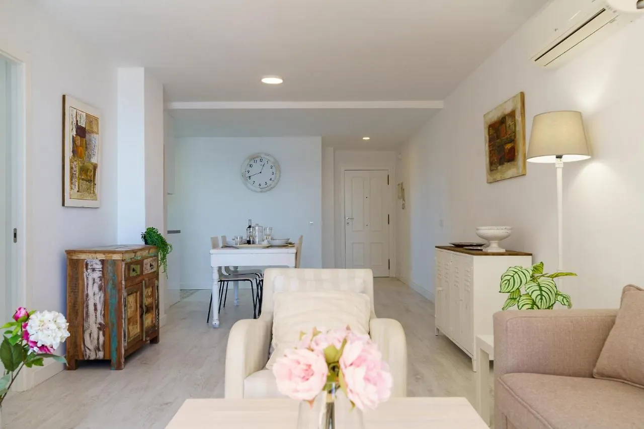 Apartment Malagasuite Living Coast Fuengirola